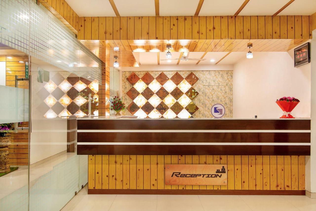 Hotel Sheetal Plaza Surat Exterior photo
