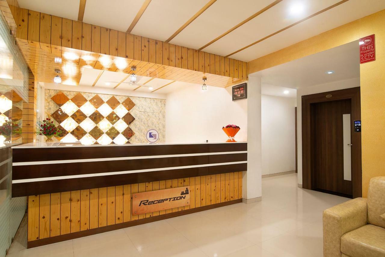 Hotel Sheetal Plaza Surat Exterior photo